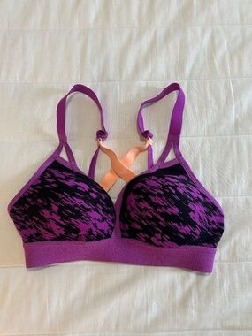 Champion High-Impact Performance Sports Bra - Crossed Back